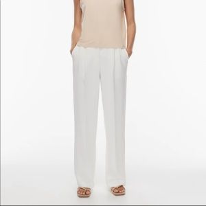 Aritzia Effortless Pant Size 4